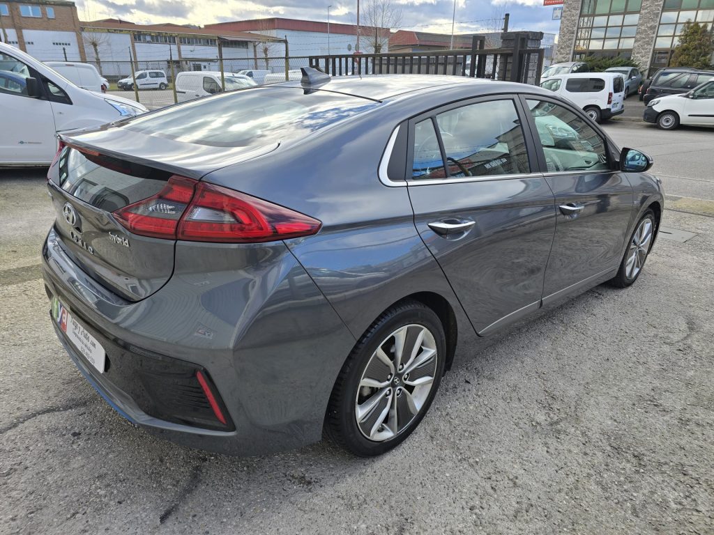 Hyundai Ioniq HEV Style (6)