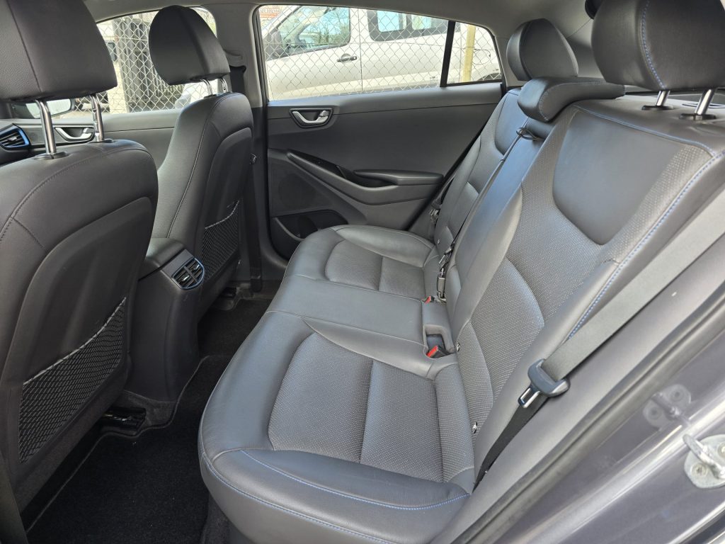 Hyundai Ioniq HEV Style (9)