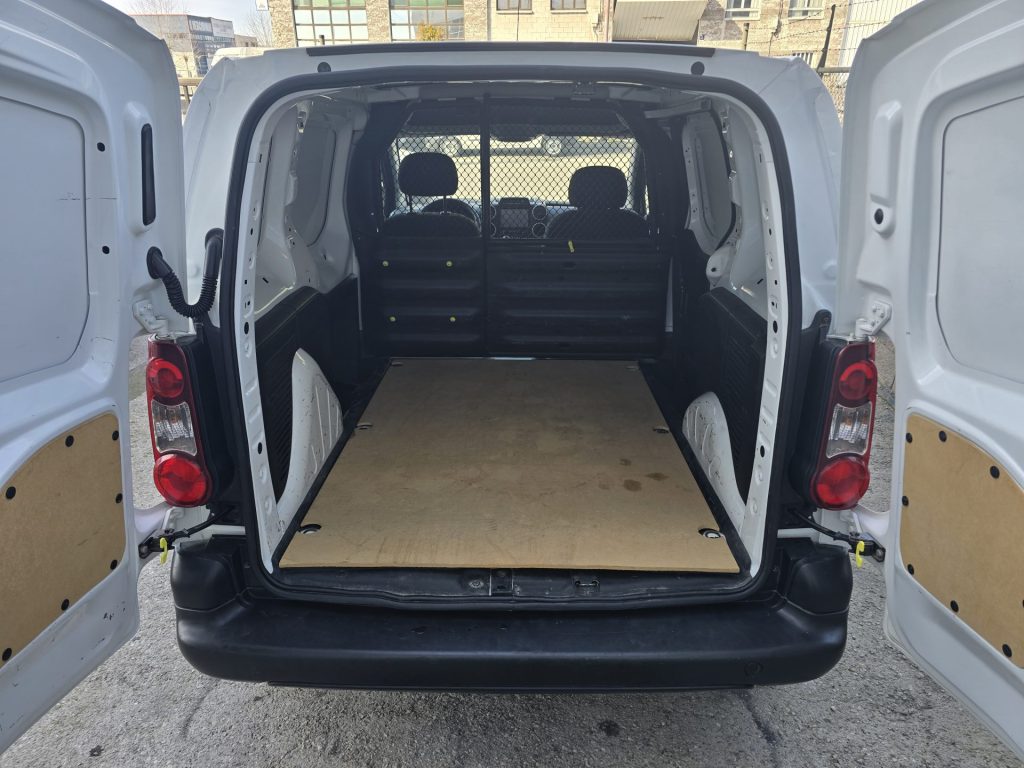 Peugeot Partner 16HDI (10)