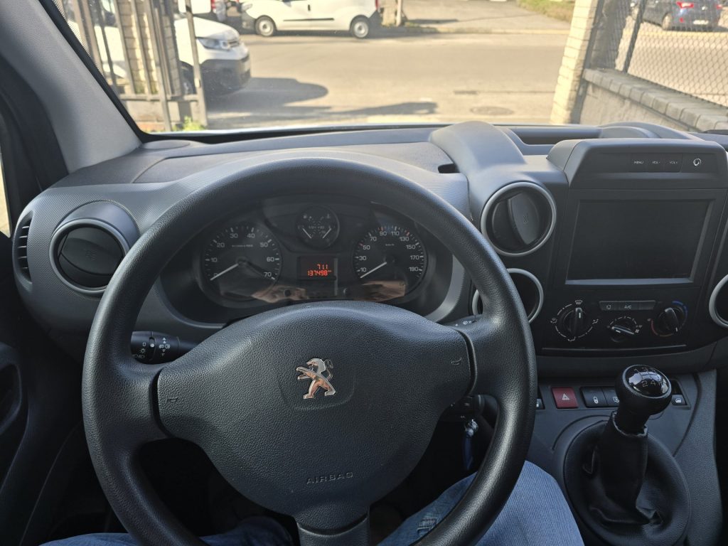 Peugeot Partner 16HDI (8)