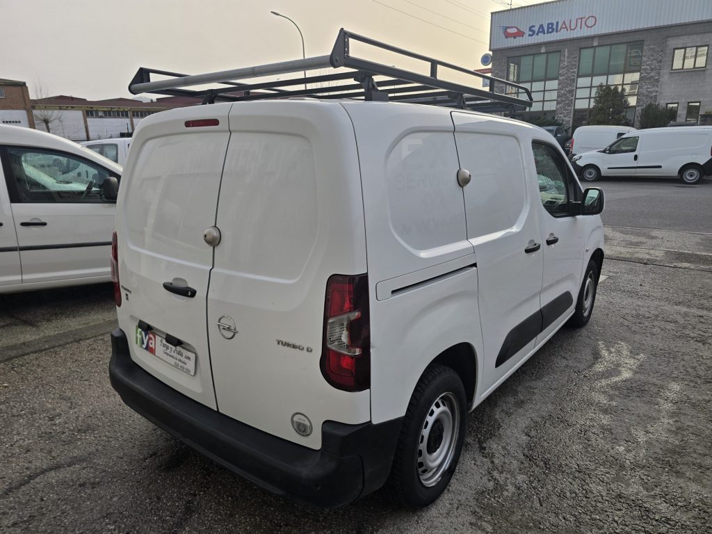 Opel Combo (6)